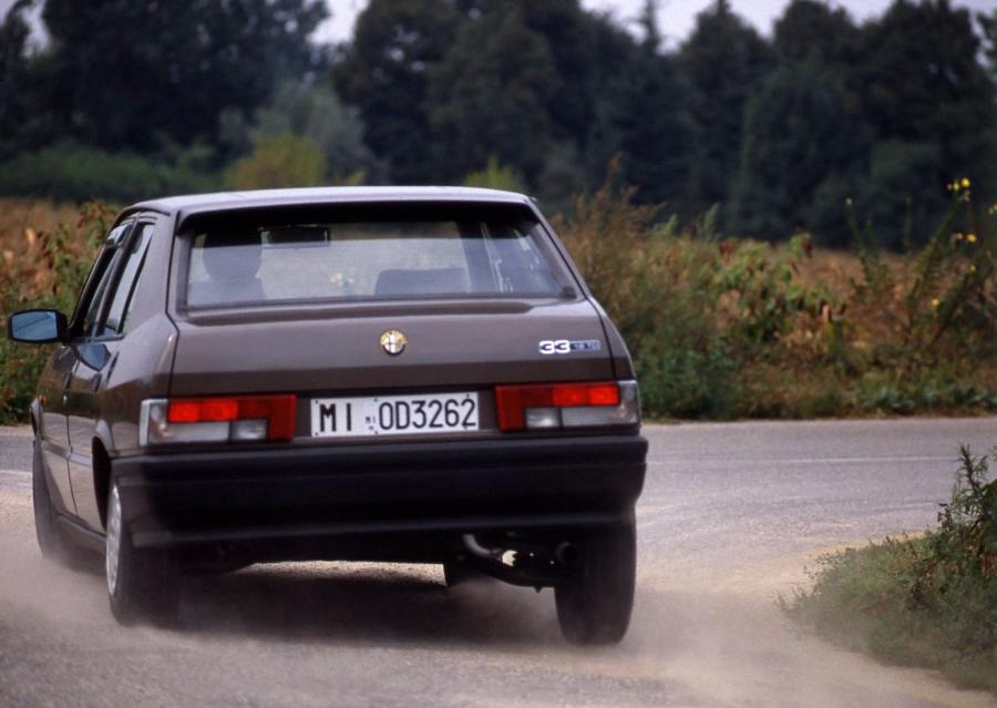  Alfa Romeo 33 1.8 TD (905) 1986 года  (фото 7 из 9)